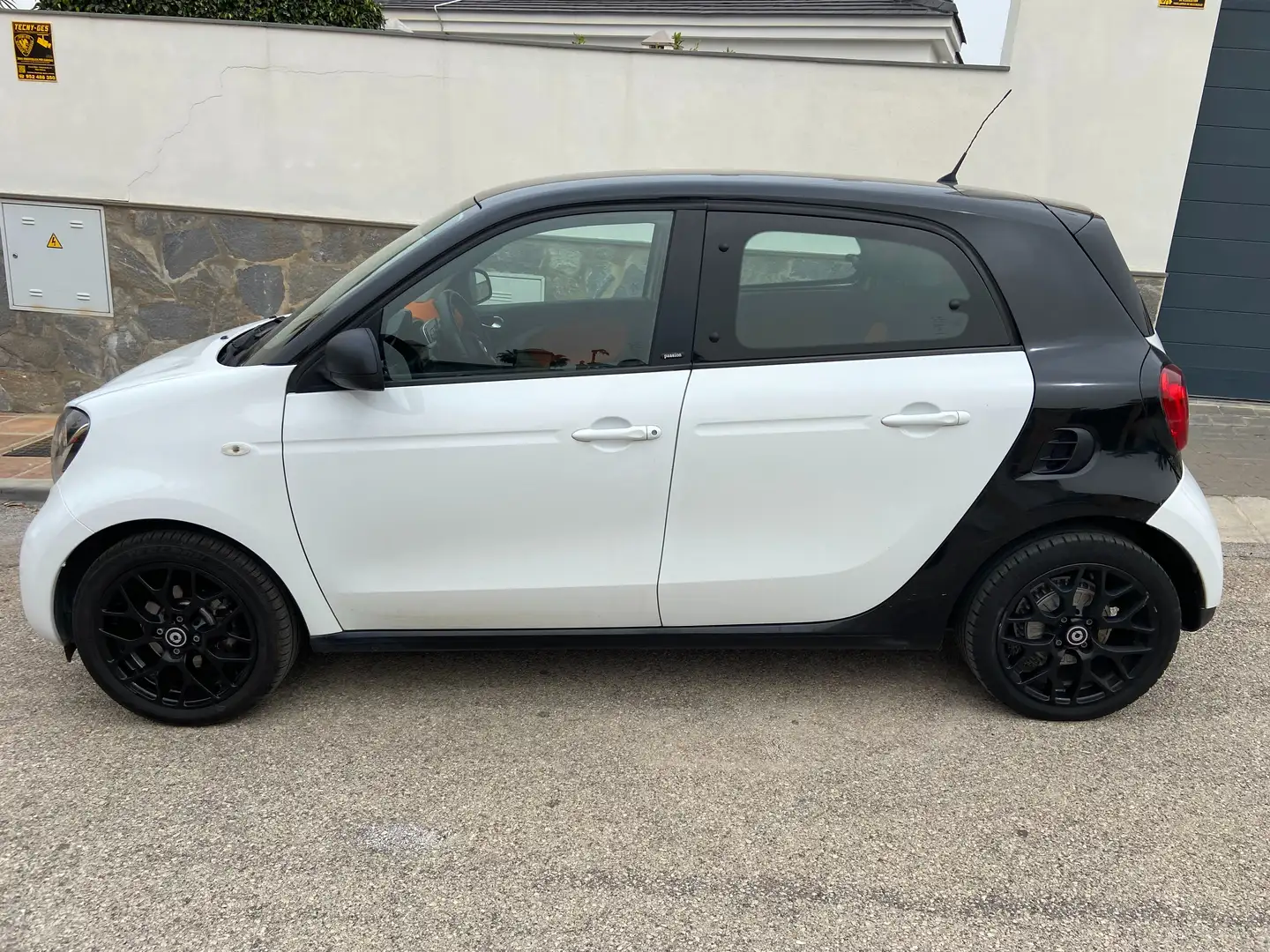 smart forFour 66 Blanco - 1