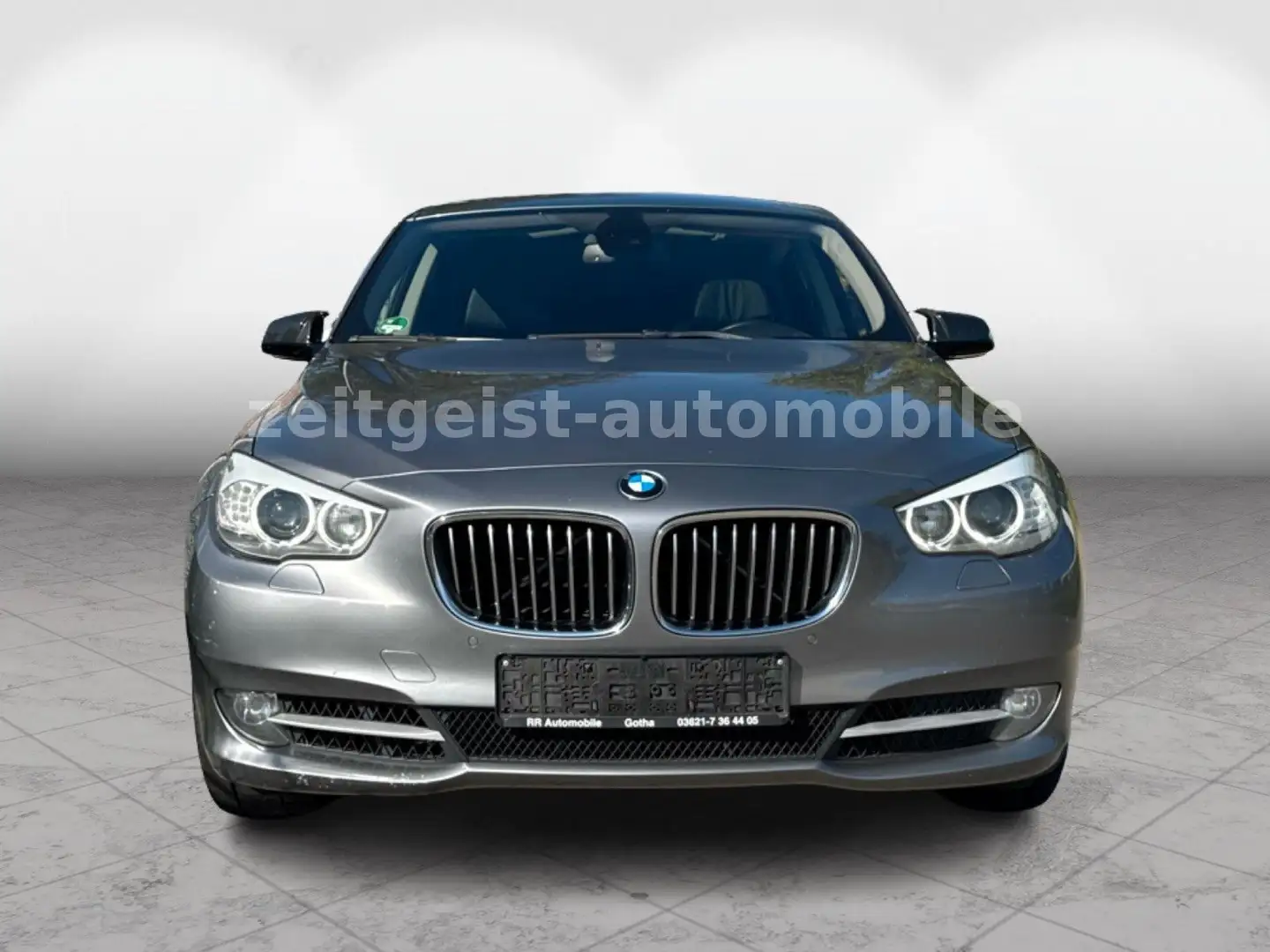 BMW 530 530d xDrive*PAN-D*LEDER*HUD* Grau - 2