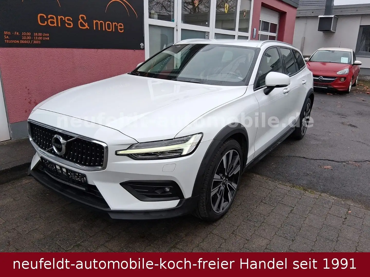 Volvo V60 Cross Country AWD-AHK-ZR NEU!-1.Hand Blanc - 1