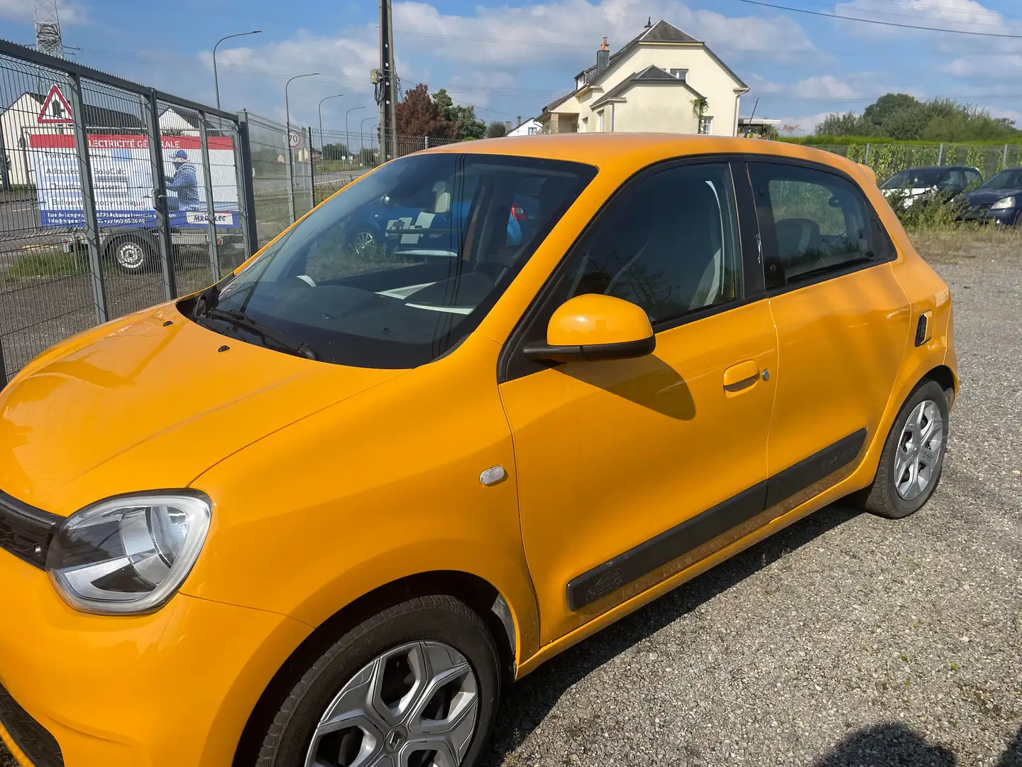 Renault Twingo 1.0i SCe Life GPF Orange - 2