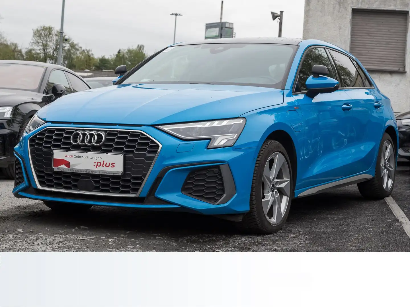 Audi A3 40 TFSIe 2x S LINE PANO LED VIRTUAL Blau - 2