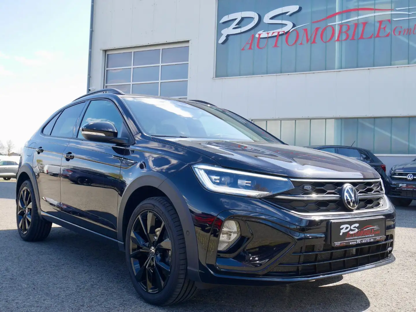 Volkswagen Taigo 1.5 TSI DSG"R-Line Black"AHK+Matrix+Navi Schwarz - 1