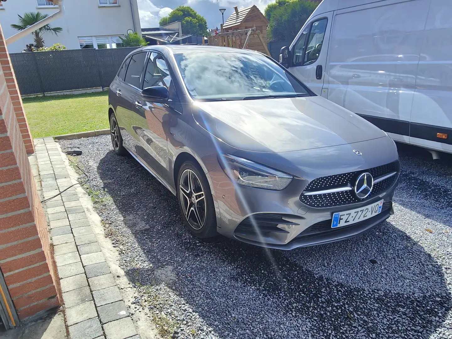 Mercedes-Benz B 250 Classe e 8G-DCT AMG Line Edition - 2