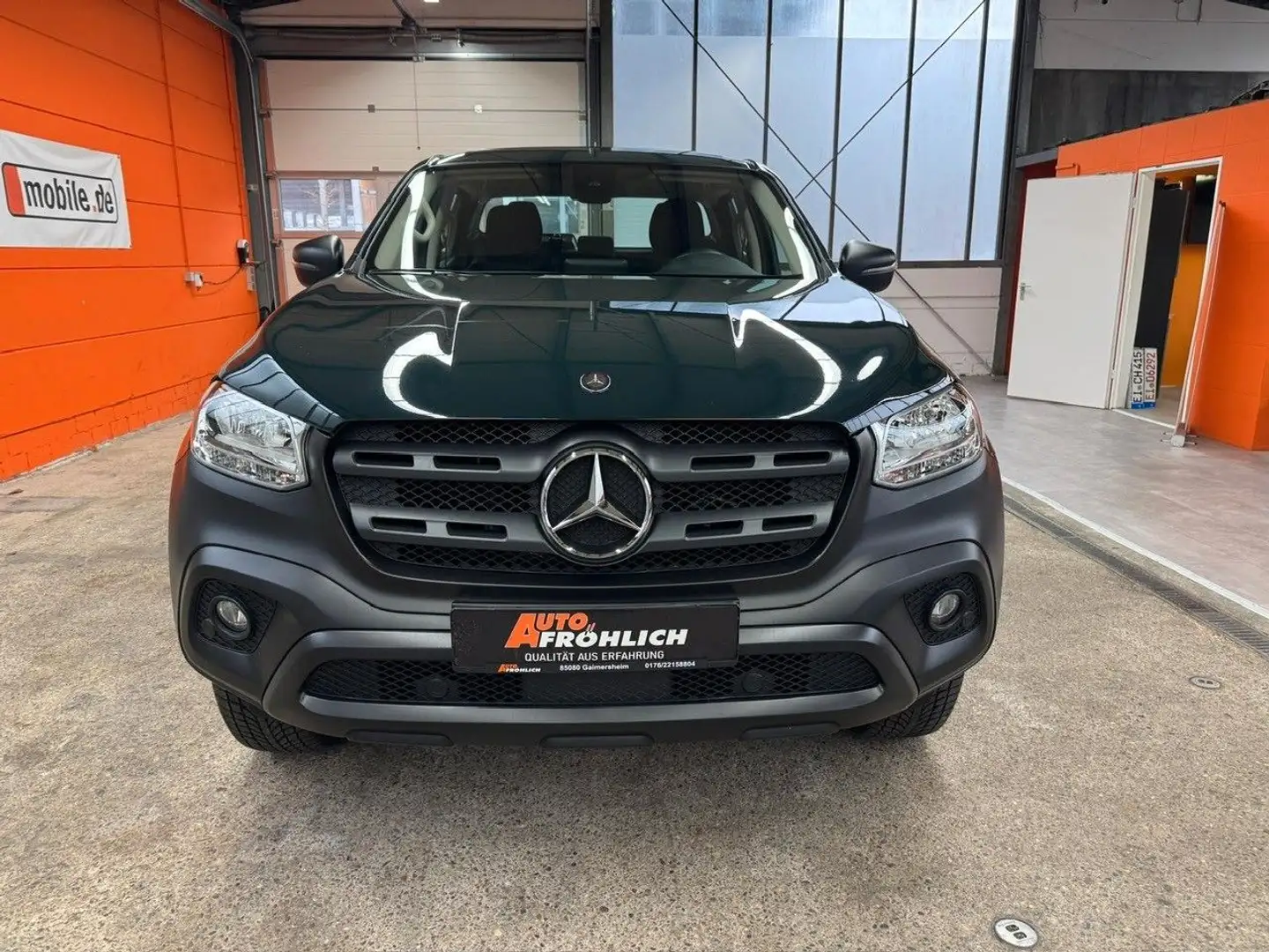 Mercedes-Benz X 250 X250d 4Matic Doppelkabine Automatik 1.Hand Grün - 2