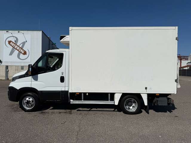 Iveco Daily 35 C13*Kühlkoffer*Tempomat*LBW*ESP*