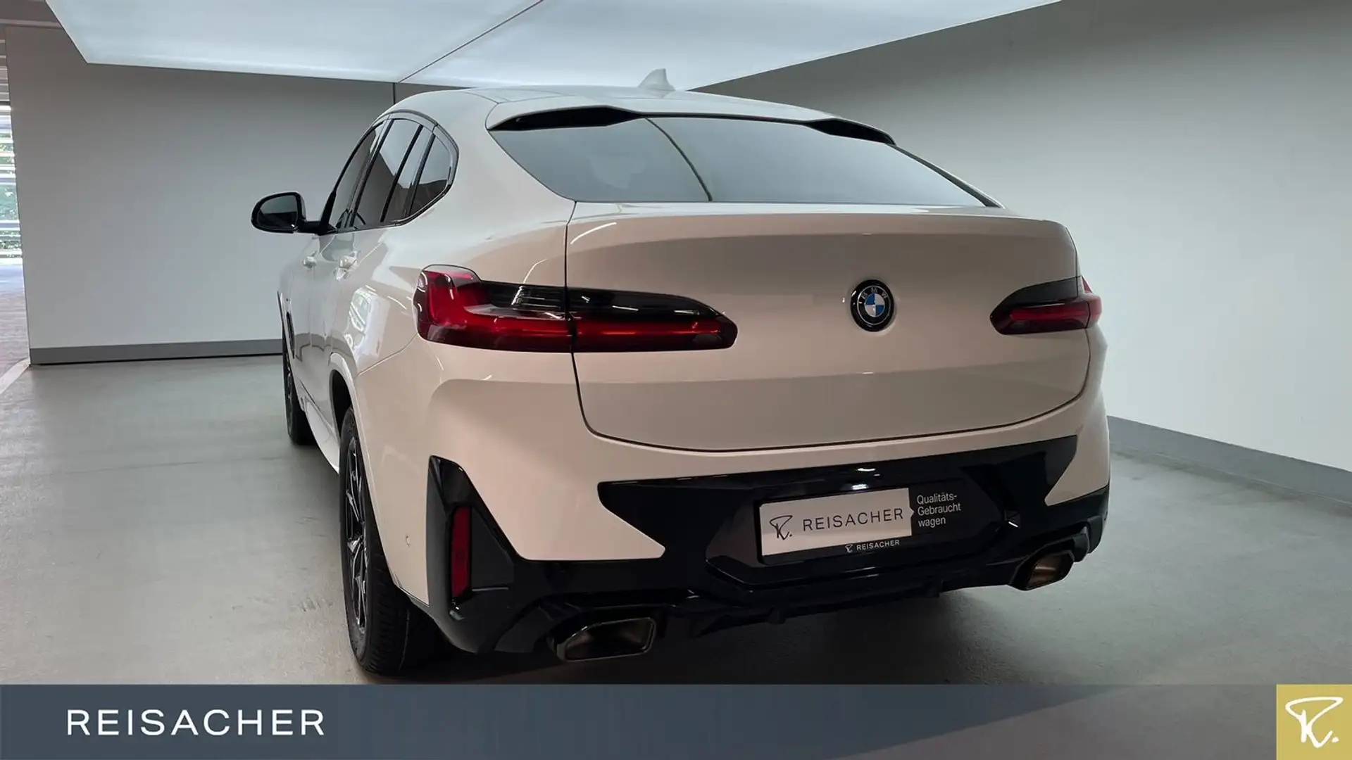 BMW X4 xDrive 20dA M-Sport LCPlus PA+ adaptLED FLA Weiß - 2
