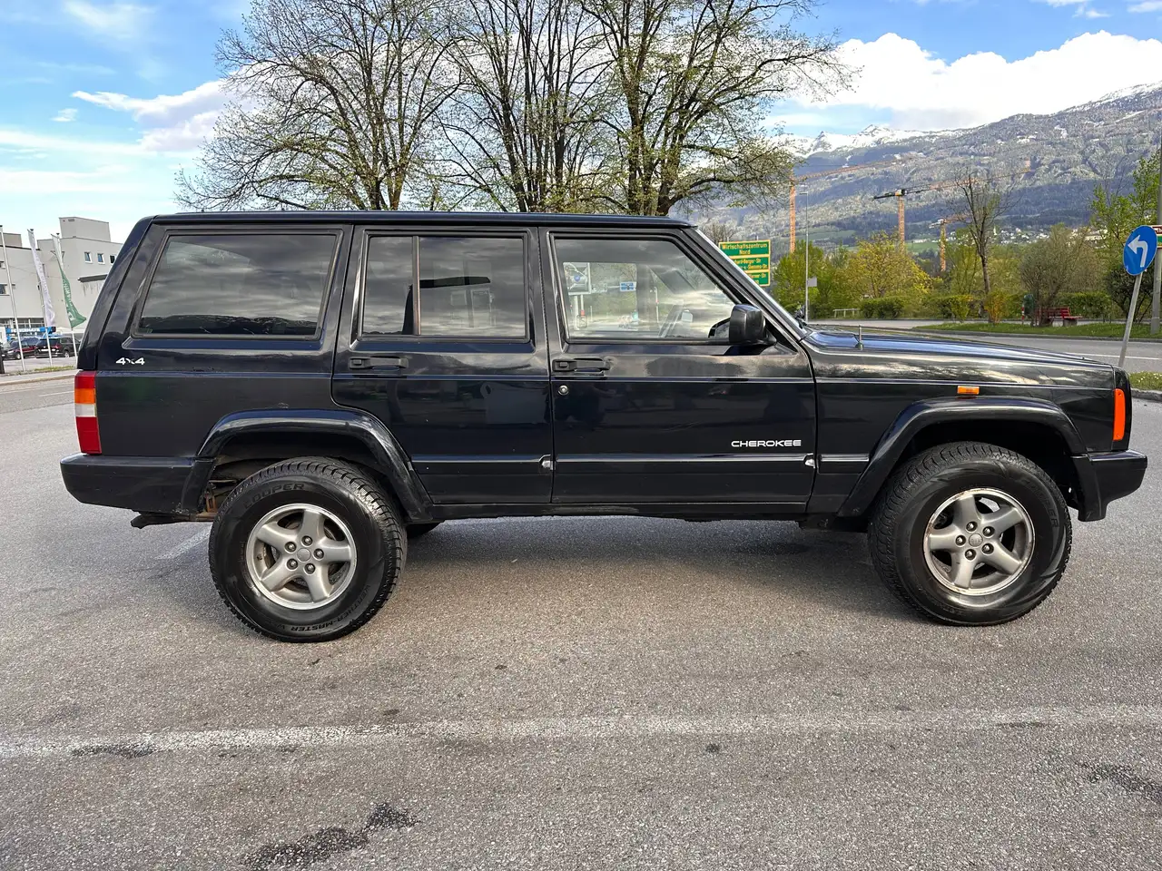 Jeep Cherokee Classic 2,5 Limited TD, foto 8