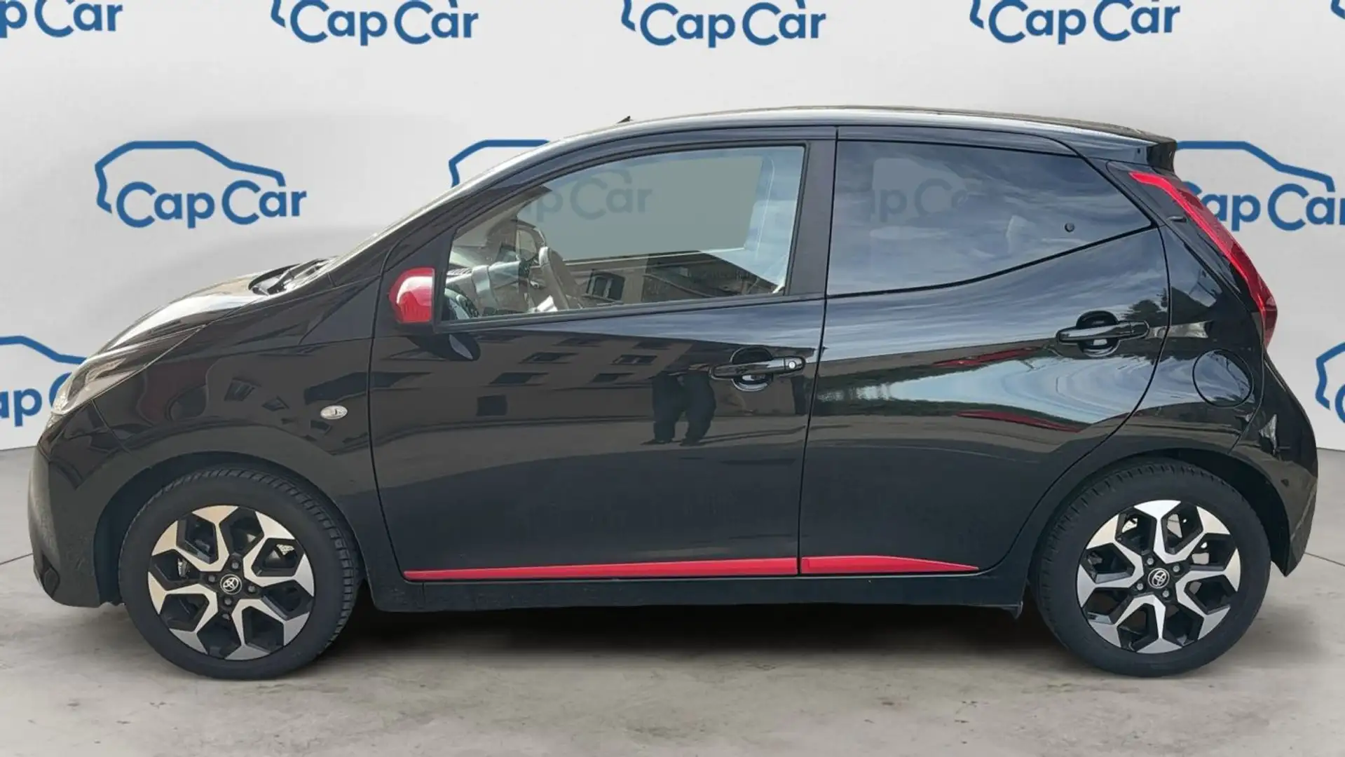 Toyota Aygo 1.0 VVT-i 72 X-Look Noir - 2