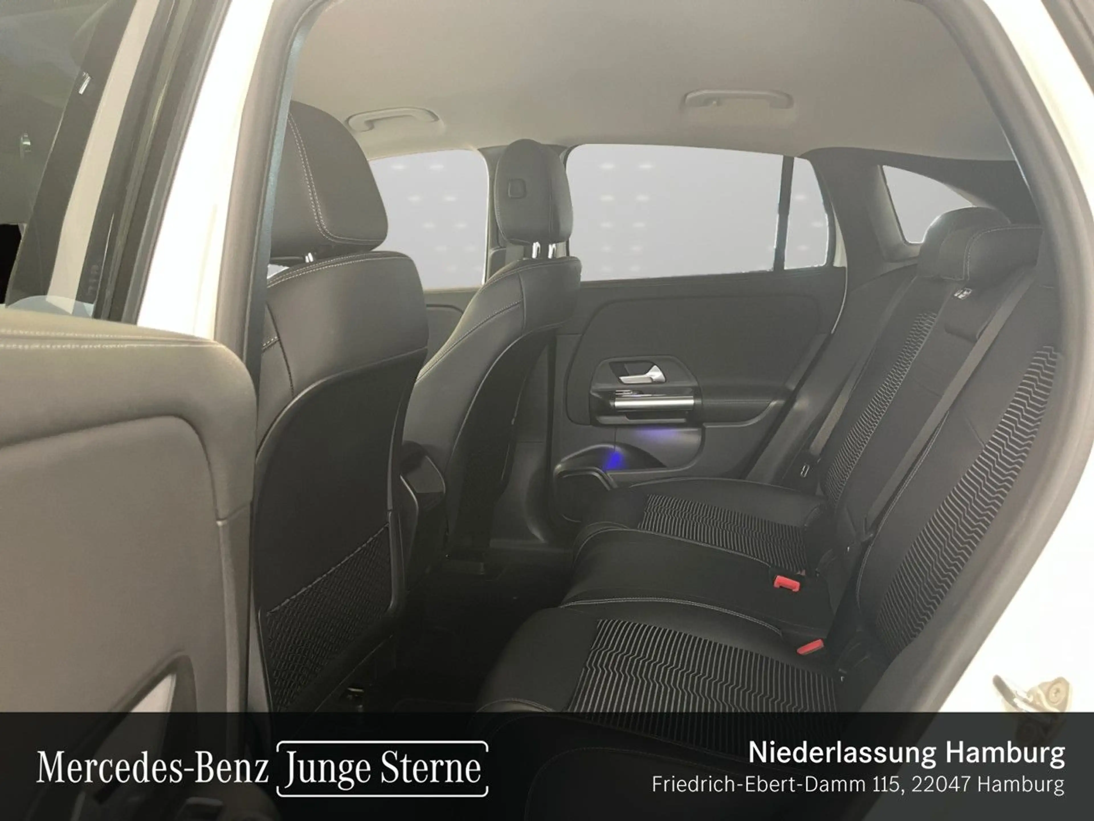 Mercedes-Benz EQA 250 PROG+NIGHT+ADVANCED+360+MEMORY — photo 12