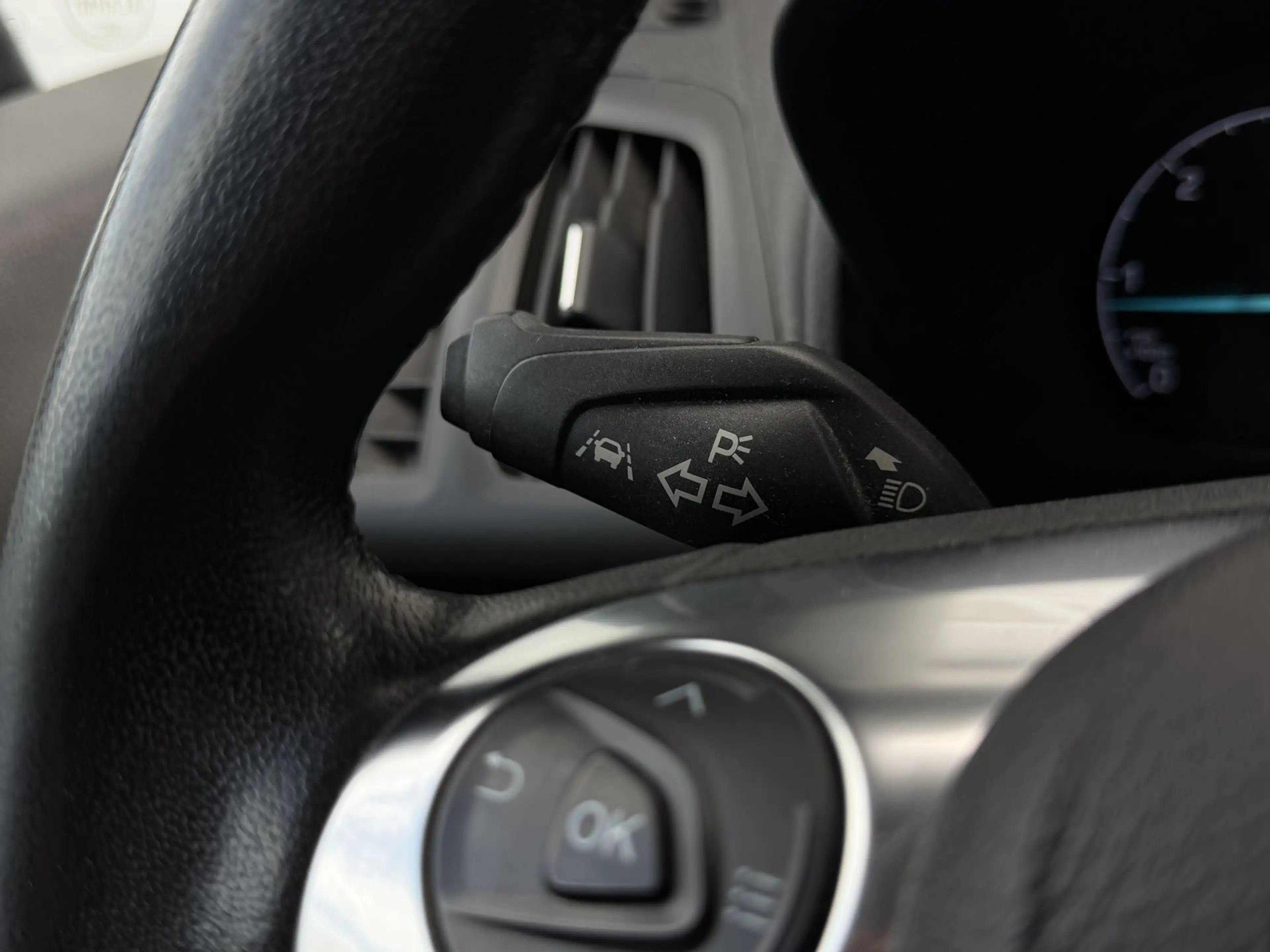 Ford Transit Connect Kombi lang(L2) Trend1-HAND/ACC — photo 15