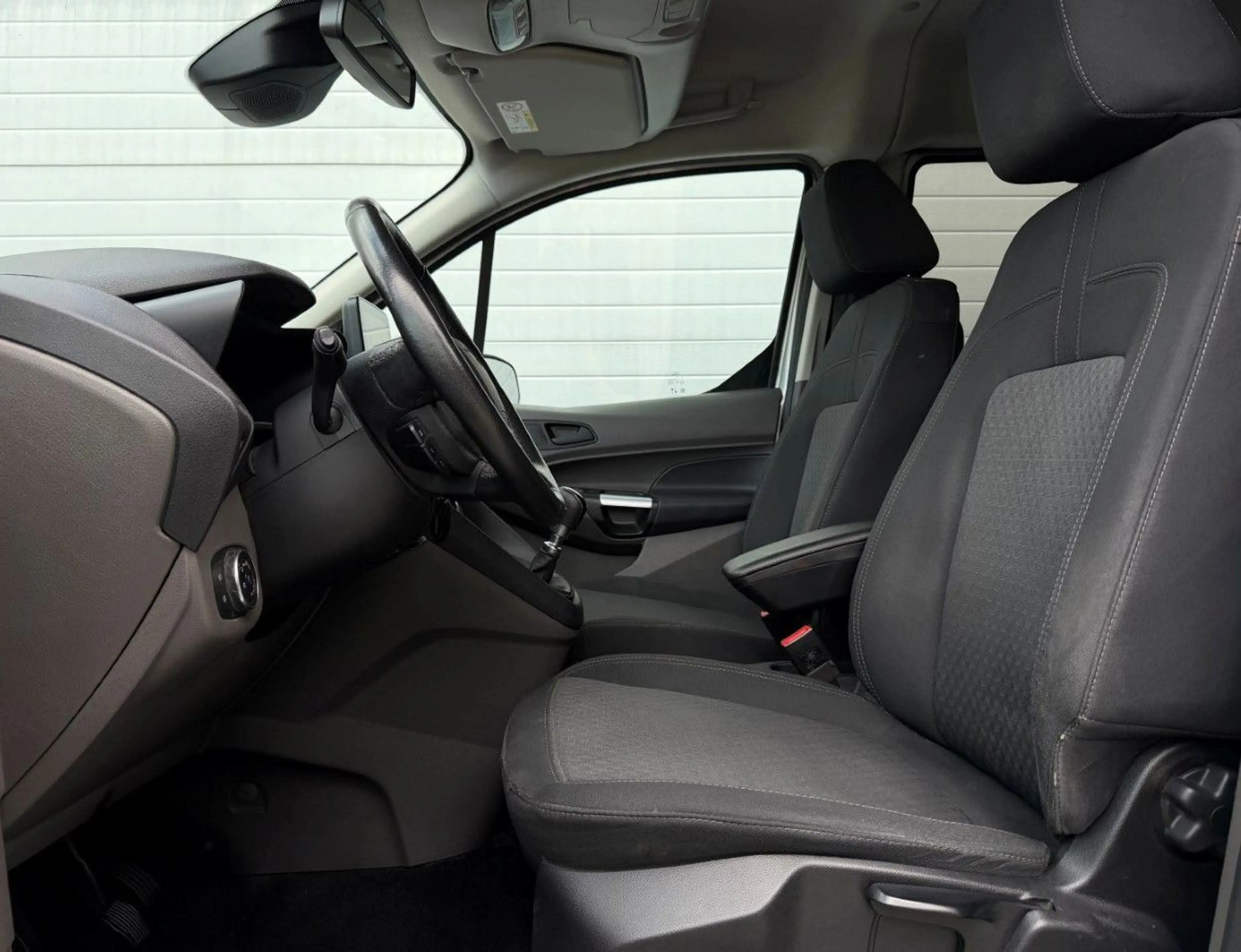 Ford Transit Connect Kombi lang(L2) Trend1-HAND/ACC — photo 7