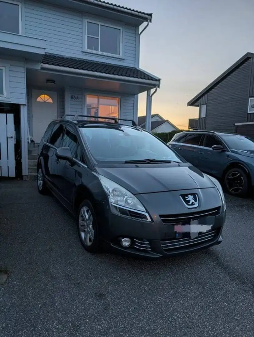 Peugeot 5008 2.0 HDi 150ch FAP BVM6 Premium 7pl - 2