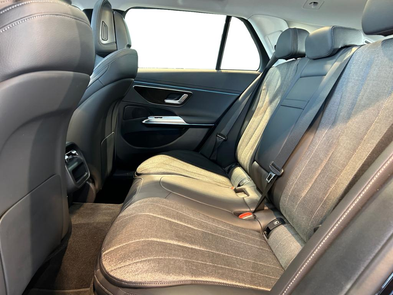 Mercedes-Benz E 200 T Avantgarde Avantgarde+MBUX+AHK+Pano+SHD — photo 11