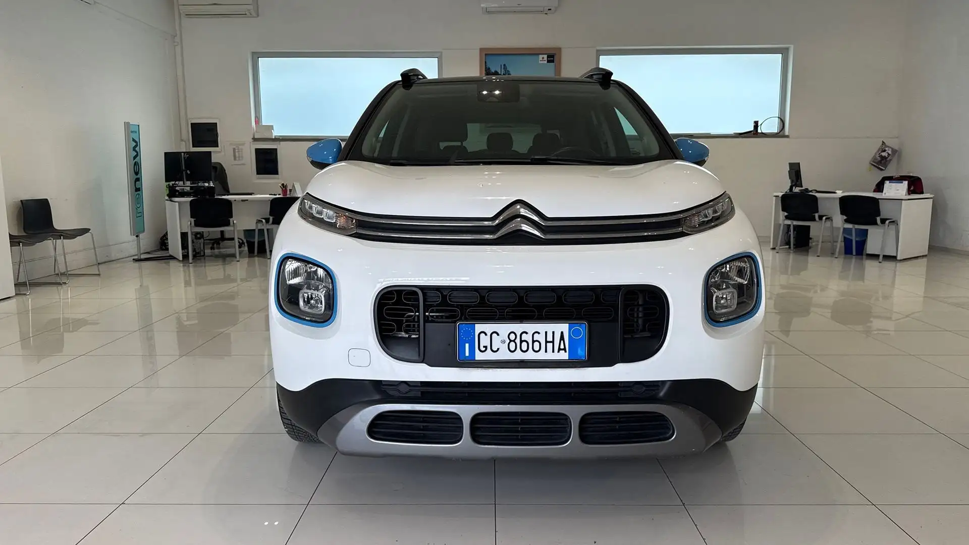 Citroen C3 Aircross 1.2 PureTech 110cv Shine S&S my18 C3 AIRCROSS Bianco - 2