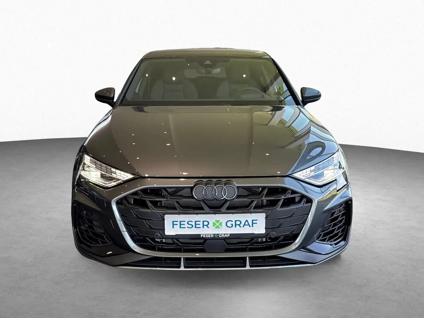 Audi S3 Spb TFSI 33PS S tronic*Pano*Akrapovic*Matrix* Grau - 2