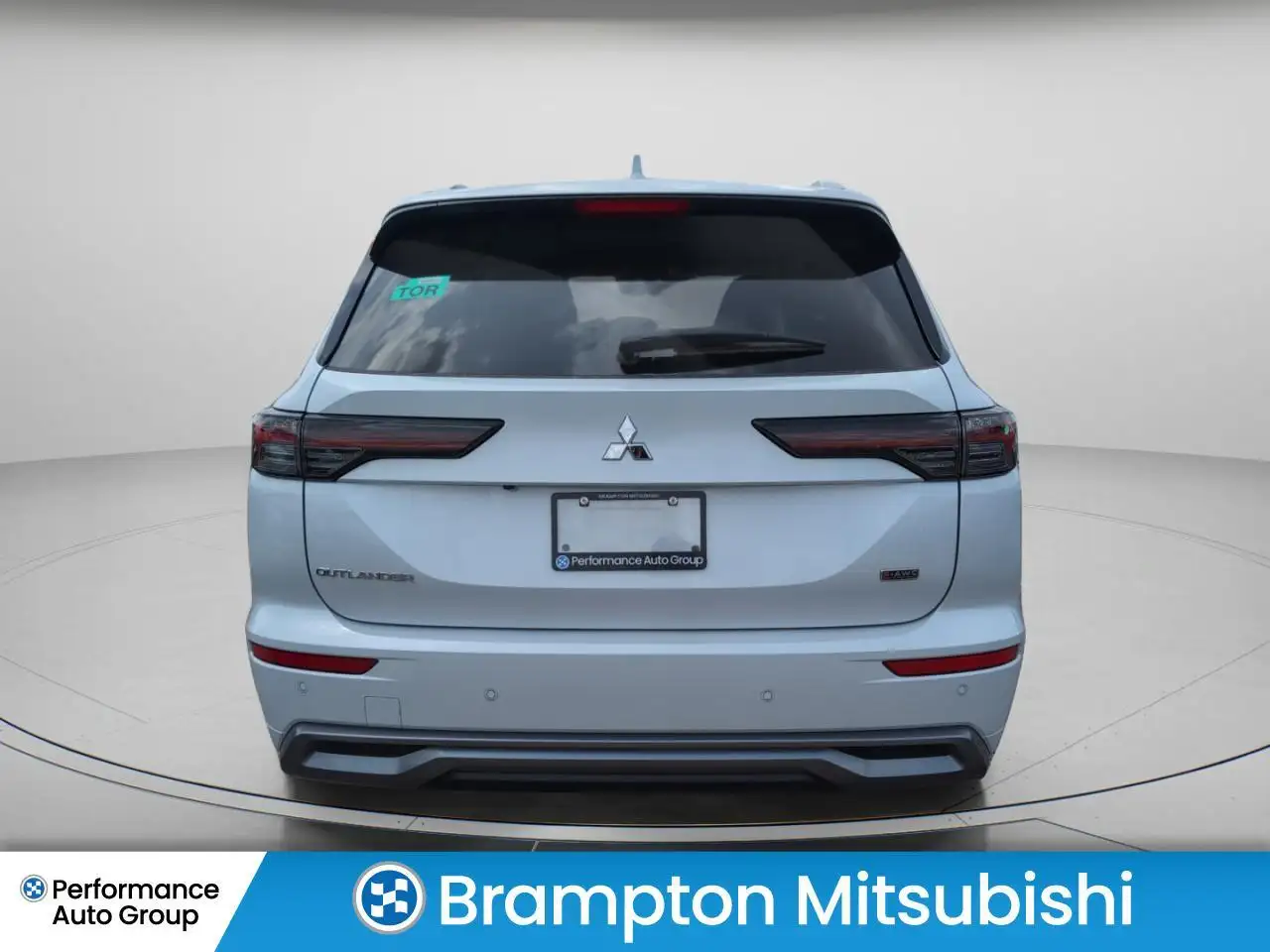 Mitsubishi Outlander снимка Mitsubishi Outlander
