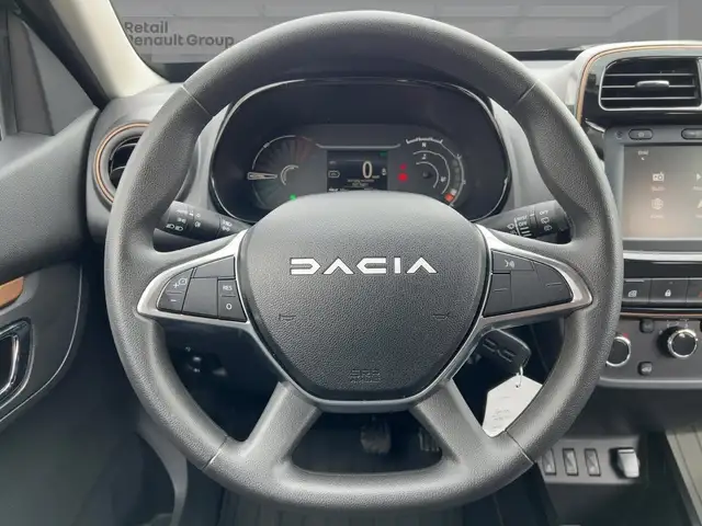 Dacia Spring view 11