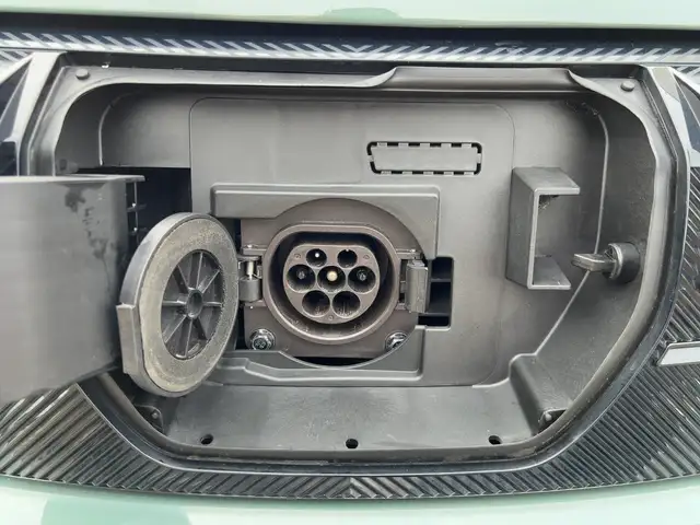 Dacia Spring view 20