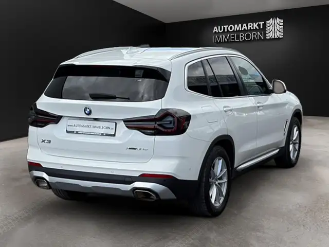 BMW X3 view 7