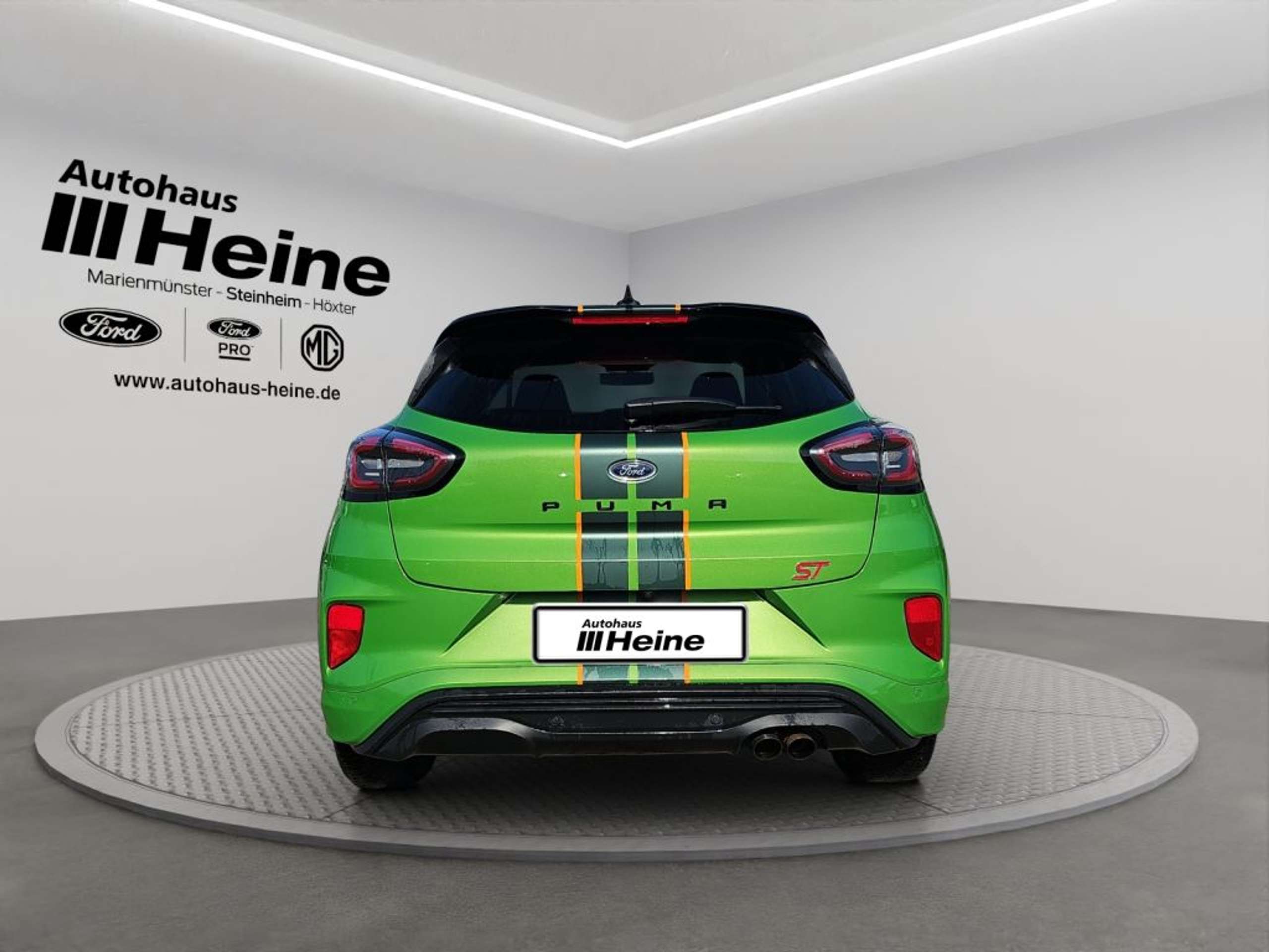 Fahrzeugabbildung Ford Puma ST X 1.5 Ltr. 200 PS *PERFORMANCE-PAKET*LED* - mit KI generiert/bearbeitet