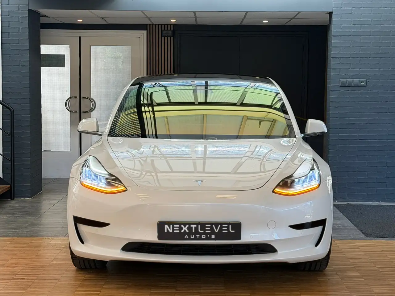 Tesla Model 3 Standard Plus 60 kWh 238ch - Autonomie 370km - Led - Jantes 18"