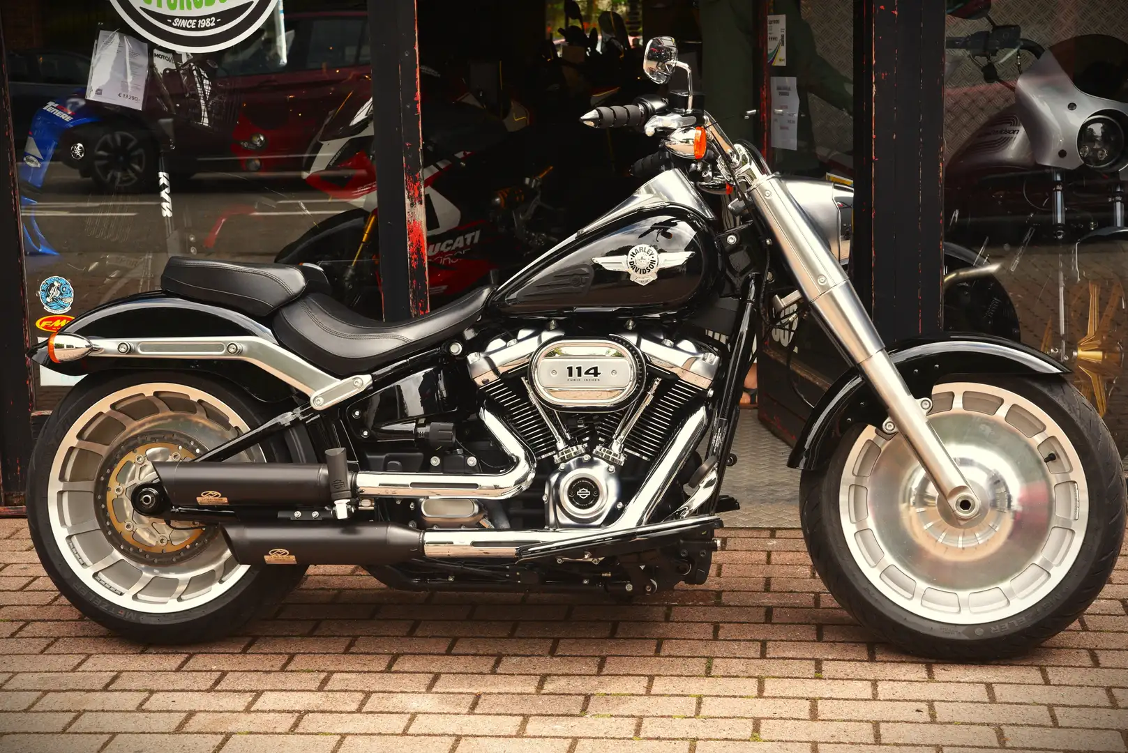 Harley-Davidson Fat Boy 114 ***MOTO VERTE*** Noir - 2