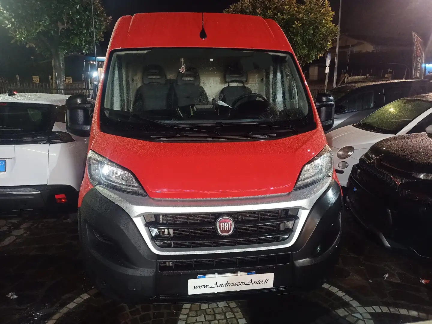 Fiat Ducato 30 2.3 mjet PM / H2 Červená - 2