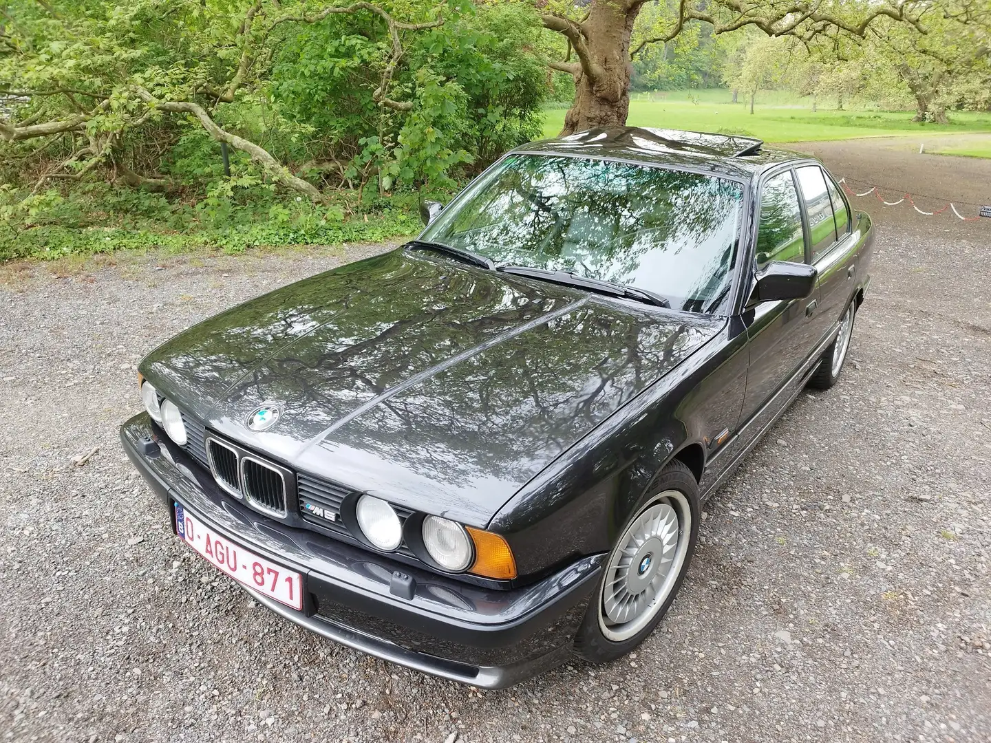BMW M5 Černá - 2