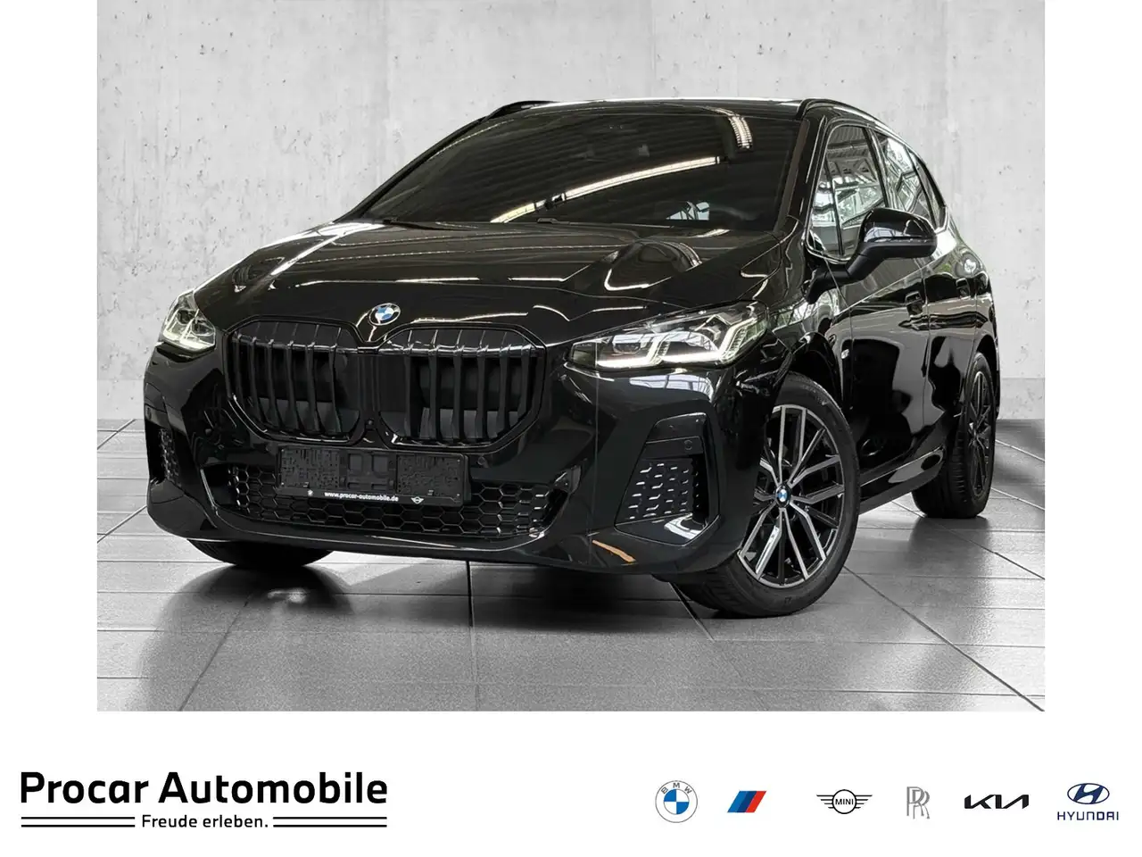 BMW 218