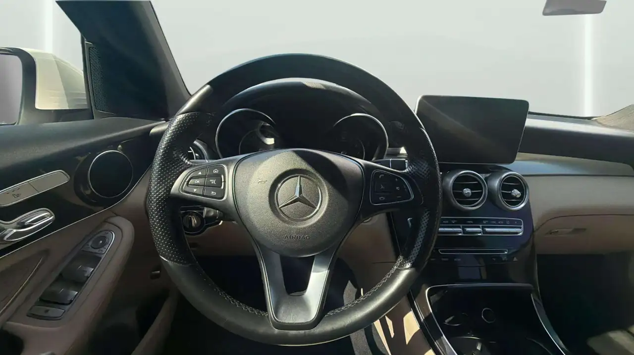Mercedes-Benz GLC photo Mercedes-Benz GLC