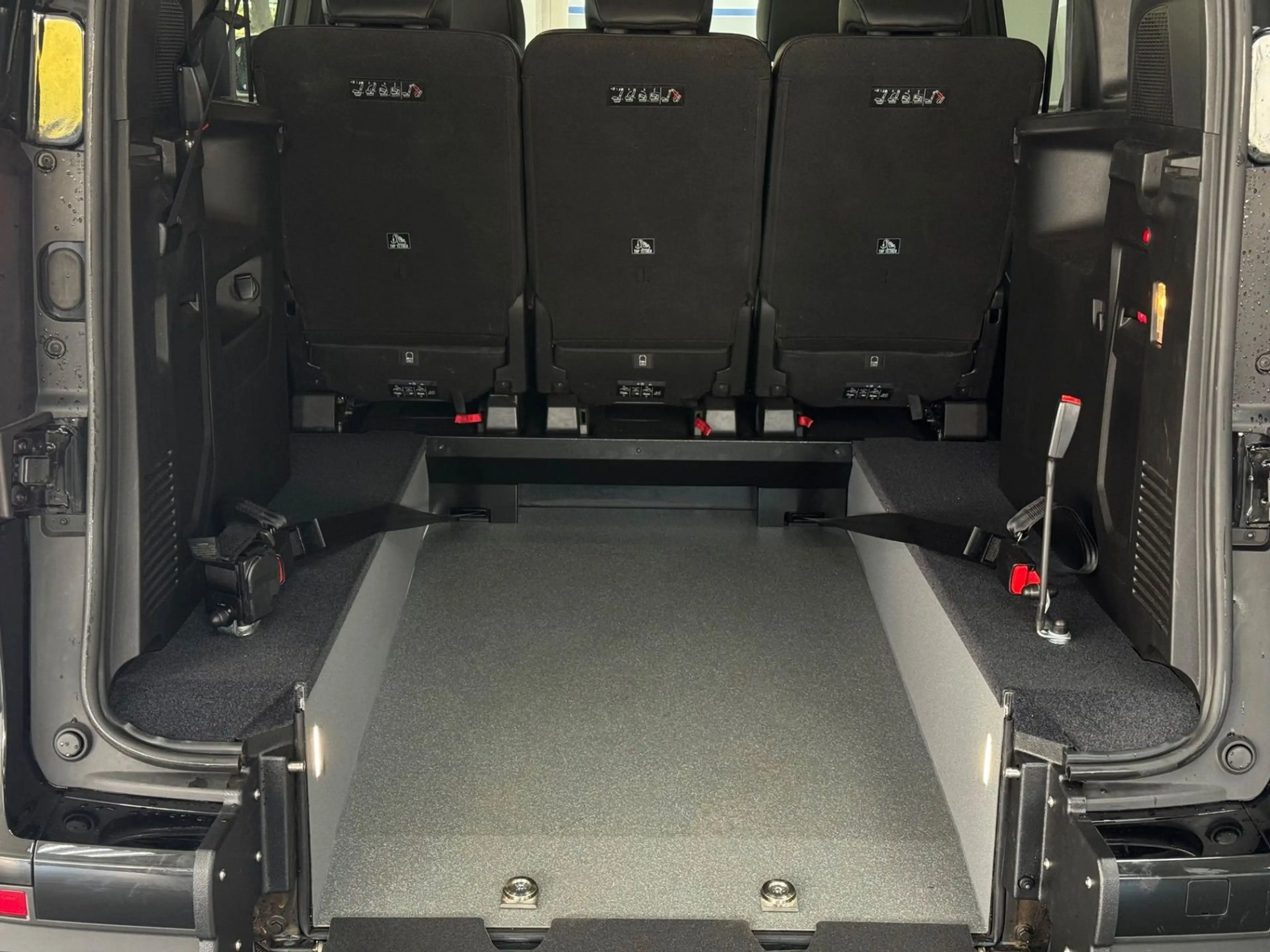 Mercedes-Benz T-Class T180 lang Rollstuhlgerecht-Rampe 5+1 — photo 6