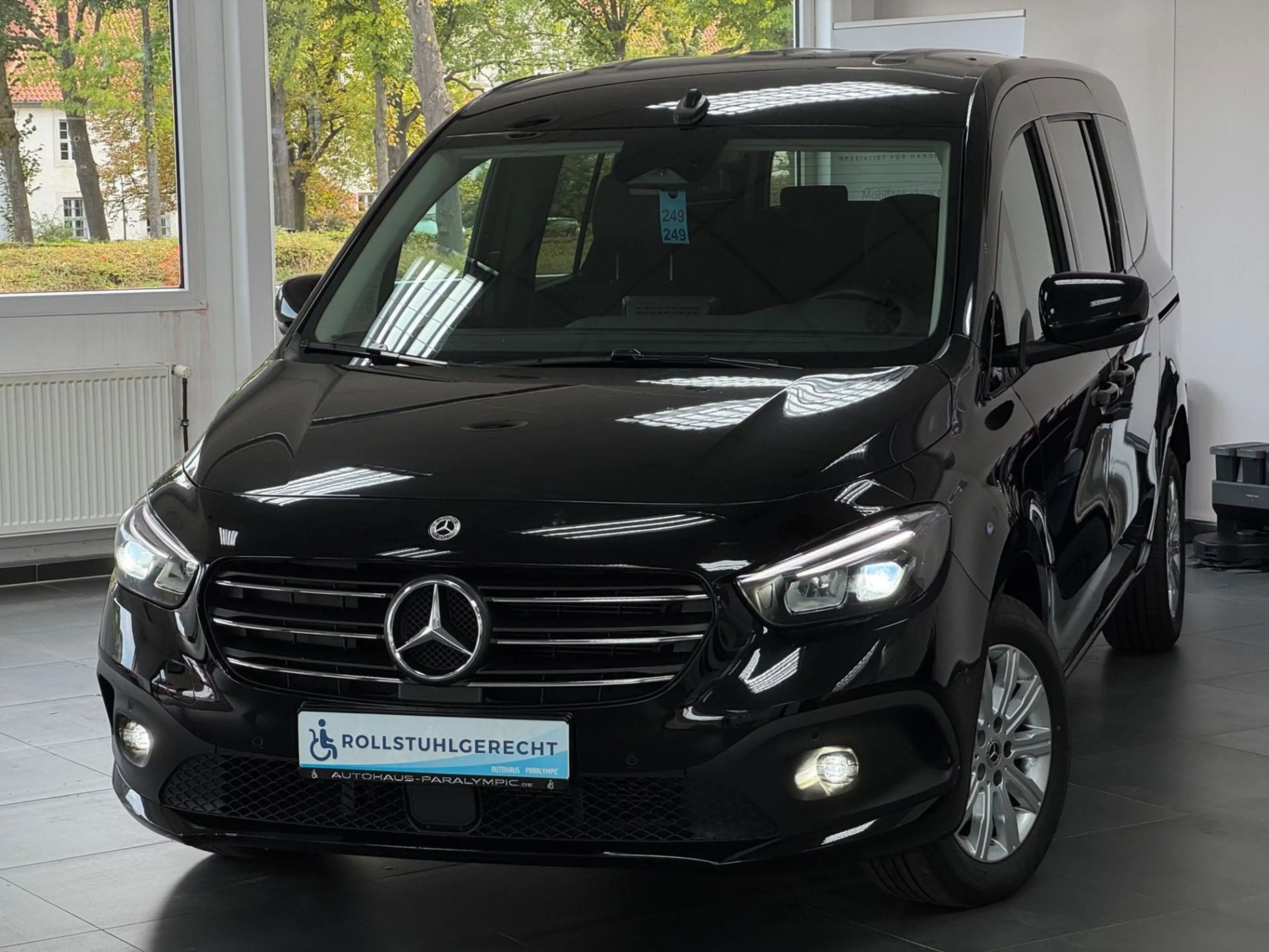 Mercedes-Benz T-Class T180 lang Rollstuhlgerecht-Rampe 5+1 — photo 3