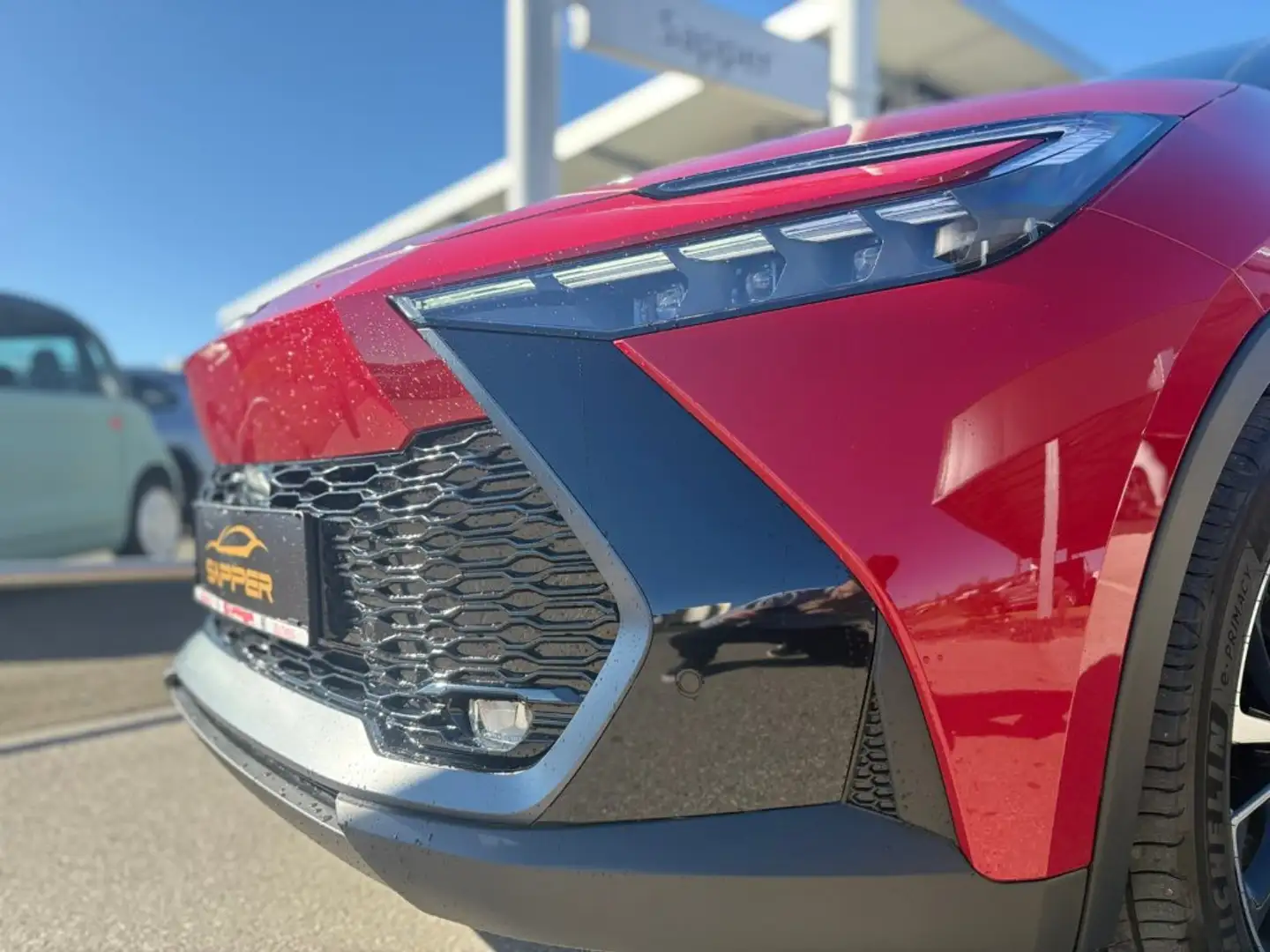 Toyota C-HR 2,0 Plug-In Hybrid E-CVT Lounge Noir - 2