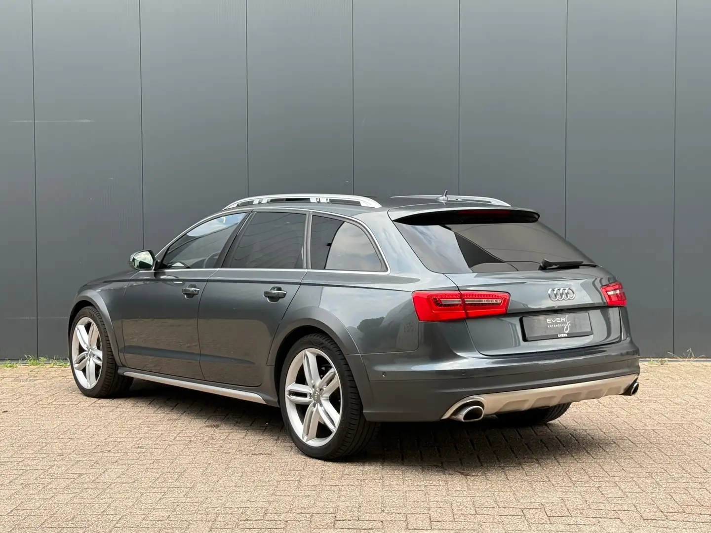 Audi A6 allroad quattro 3.0 TDI Bi turbo, 313PK, Pano, Luchtvering Grijs - 2