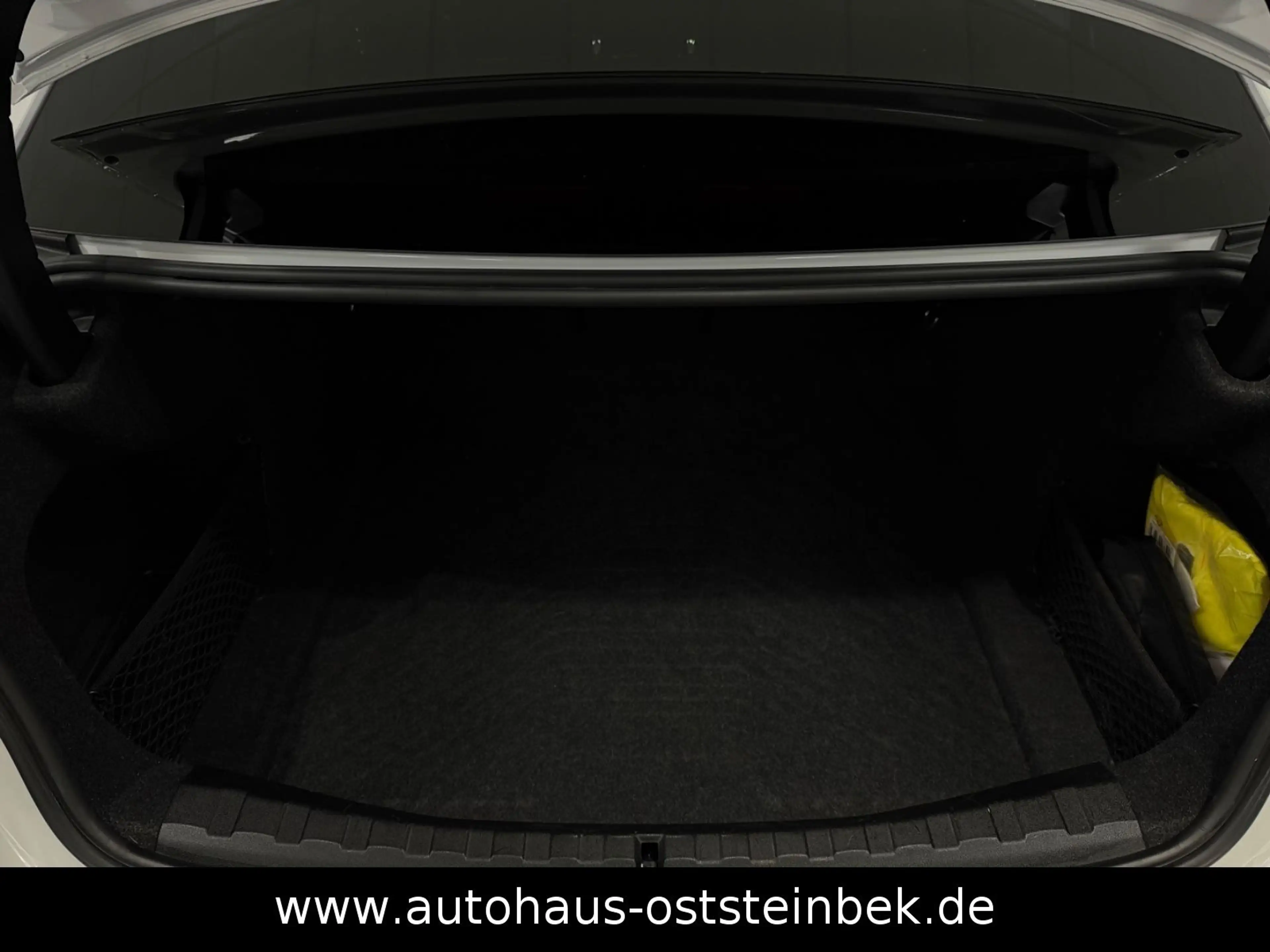 BMW 330 d M SPORT PAKET/HEAD-UP/HARMAN/KAM/LED/4xSHZ — photo 14