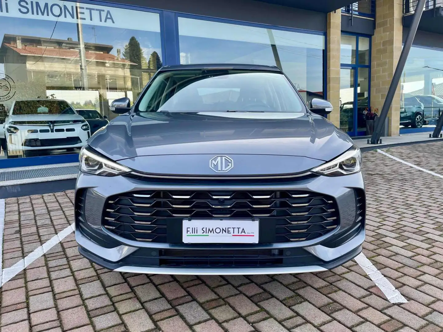 MG ZS 1.5 Standard - KM0 Grijs - 2