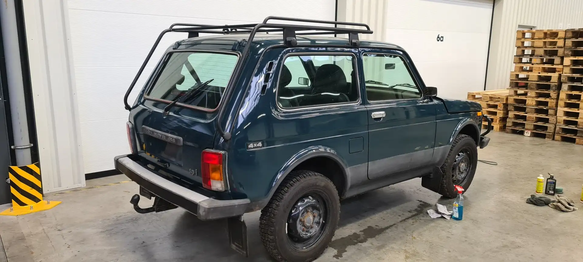 Lada Niva Niva 1.7i Grün - 2