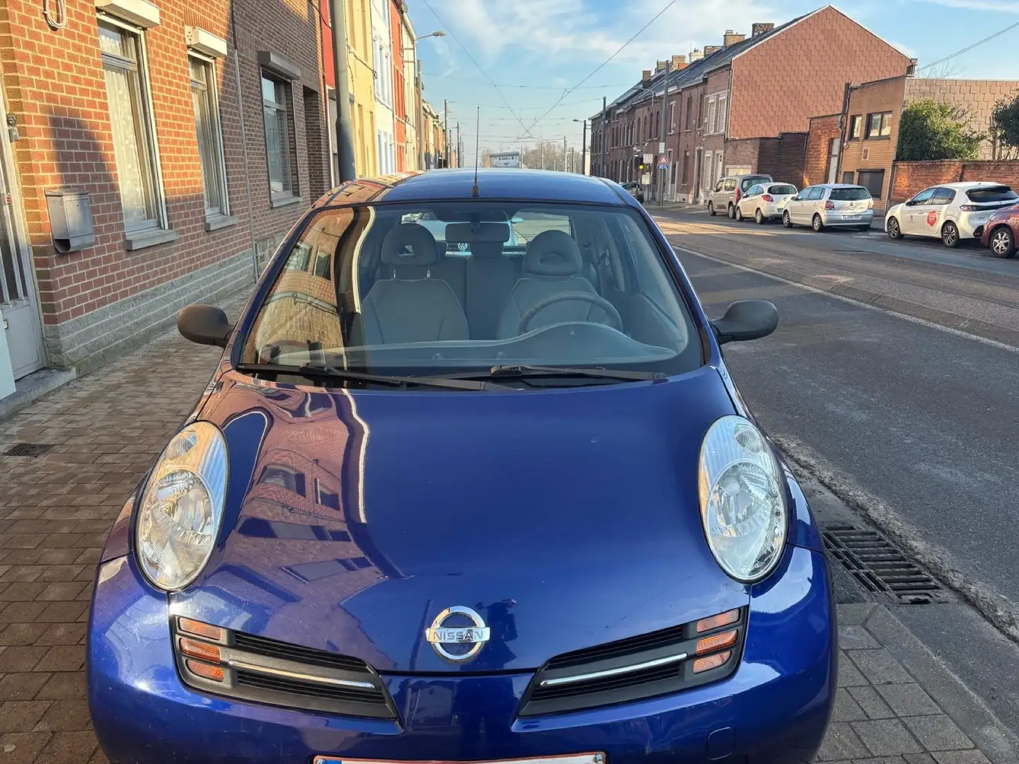 Nissan Micra Bleu - 1