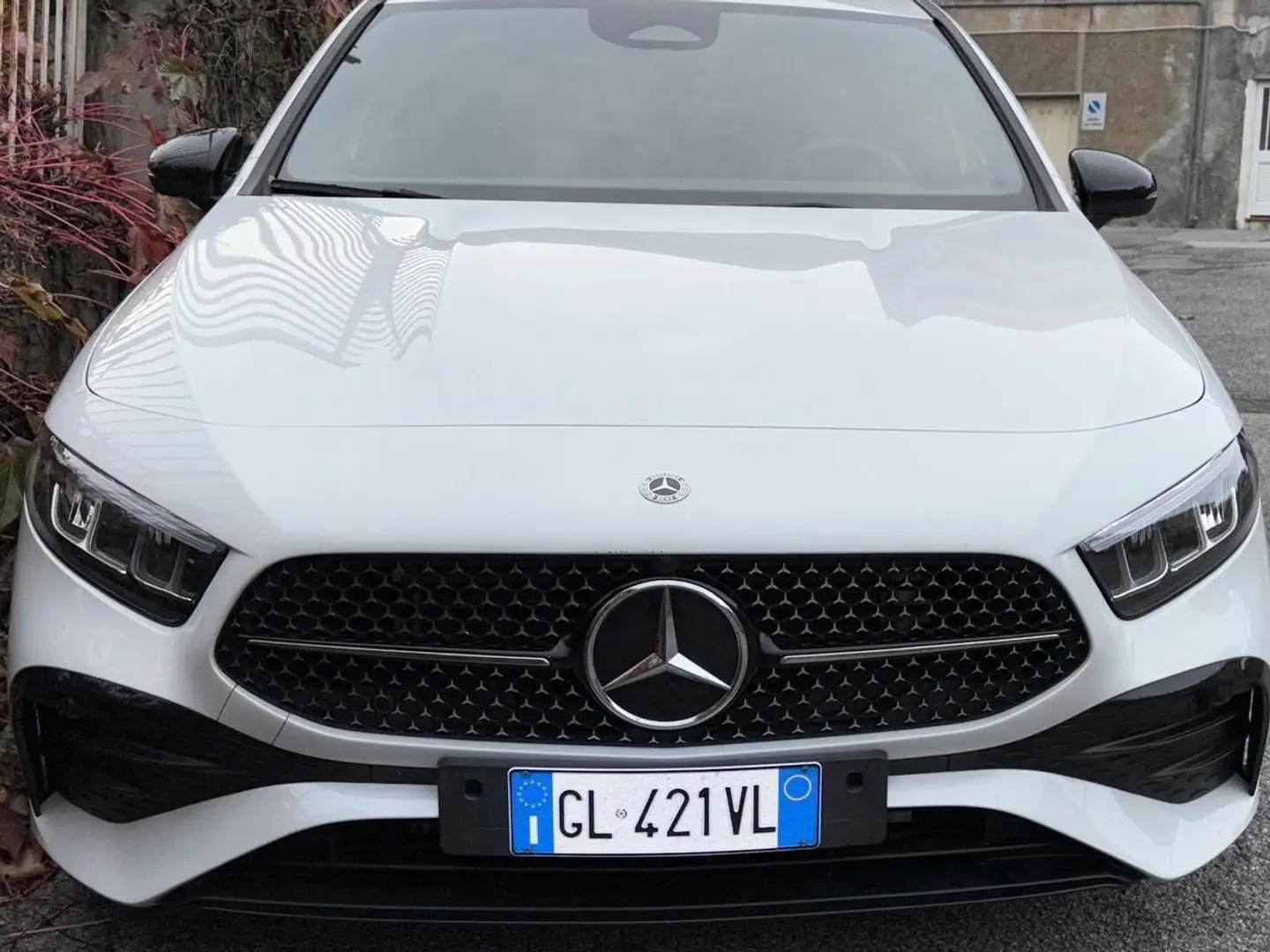 Mercedes-Benz 180 advanced plus AMG line Blanc - 1