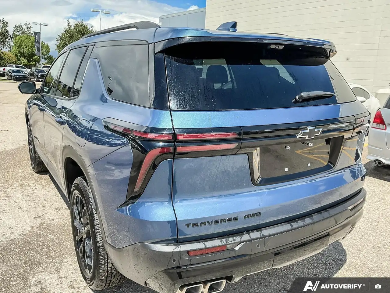 Chevrolet Traverse снимка Chevrolet Traverse