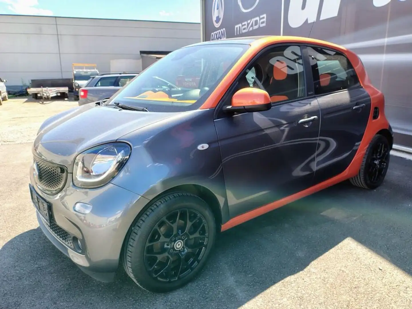 smart forFour smart edition #1 siva - 2