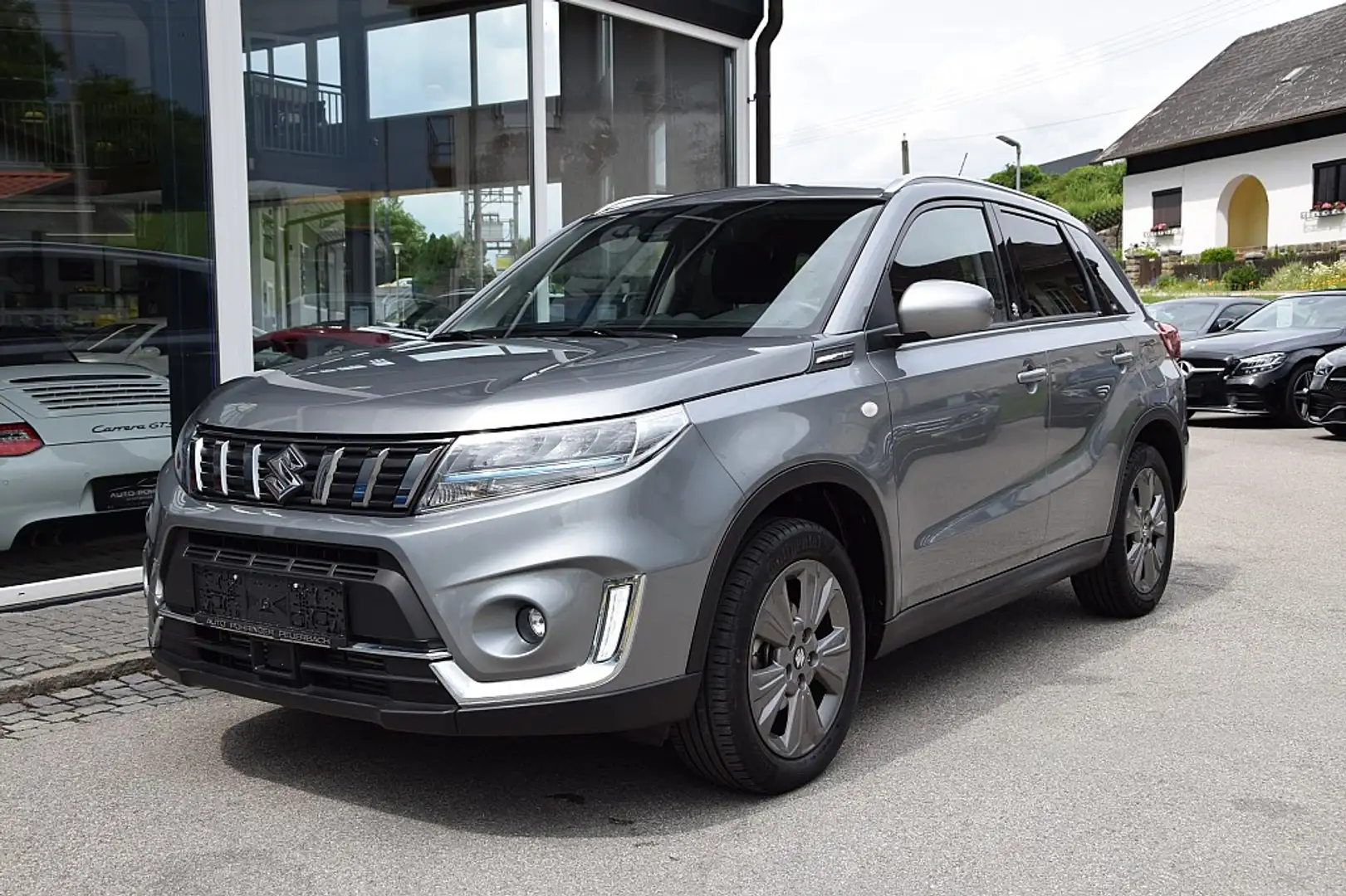 Suzuki Vitara 1,4 GL+ DITC Hybrid ALLGRIP shine Grau - 2