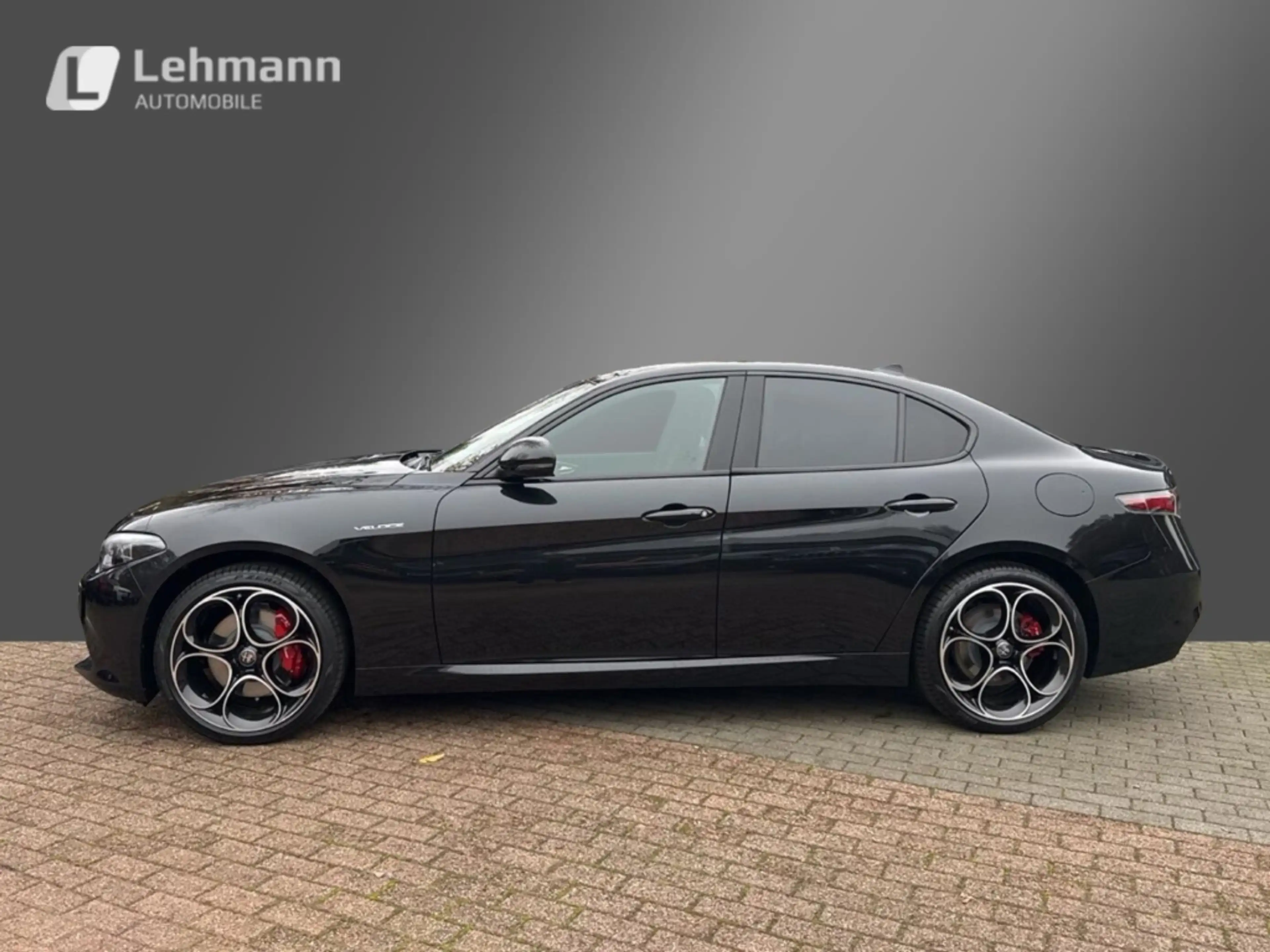 Alfa Romeo Giulia 2.2Diesel Q4 Veloce +HARMAN/KARDON+PANORAMADACH+ — photo 3