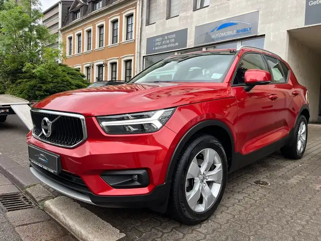 Volvo XC40 Momentum Pro Automatik, LEDER