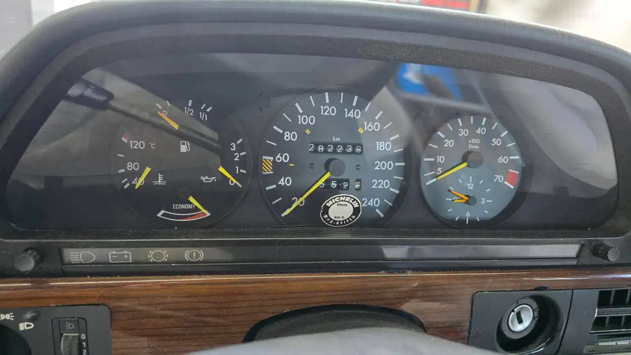 Mercedes-Benz 280 SE W126, foto 7