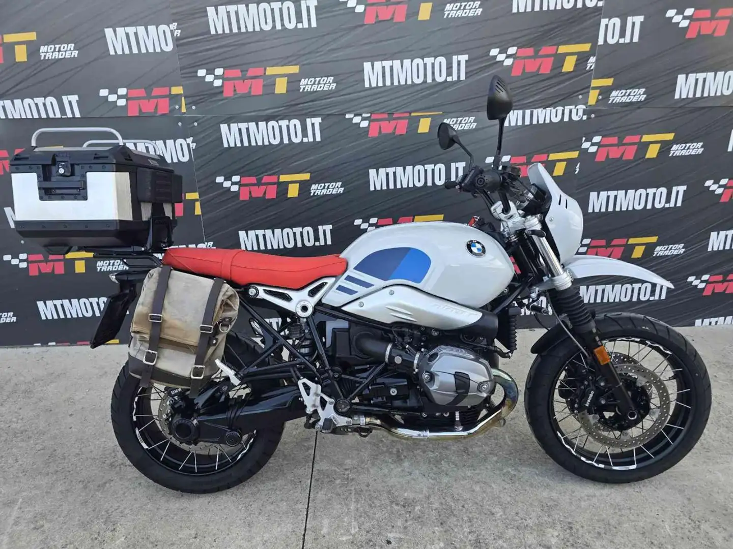 BMW R nineT Urban GS Video 360 Bianco - 1