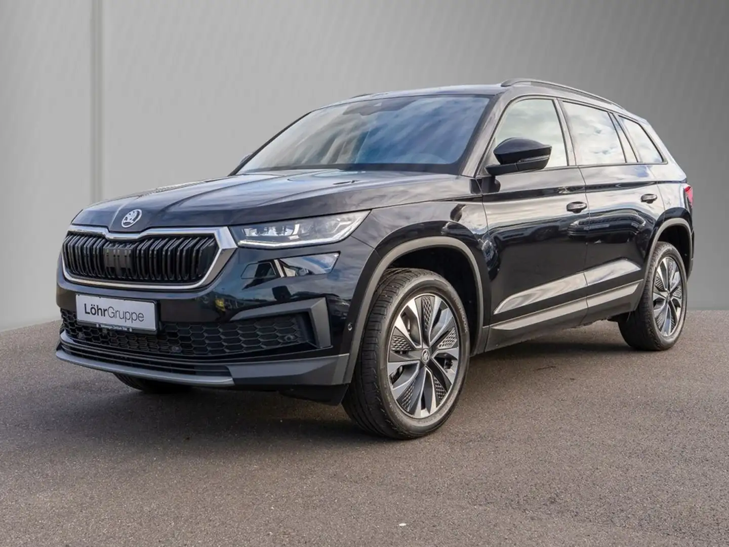Skoda Kodiaq 2.0 TDI DSG 4x4 Tour Navi, AHK, Rear-View Schwarz - 2
