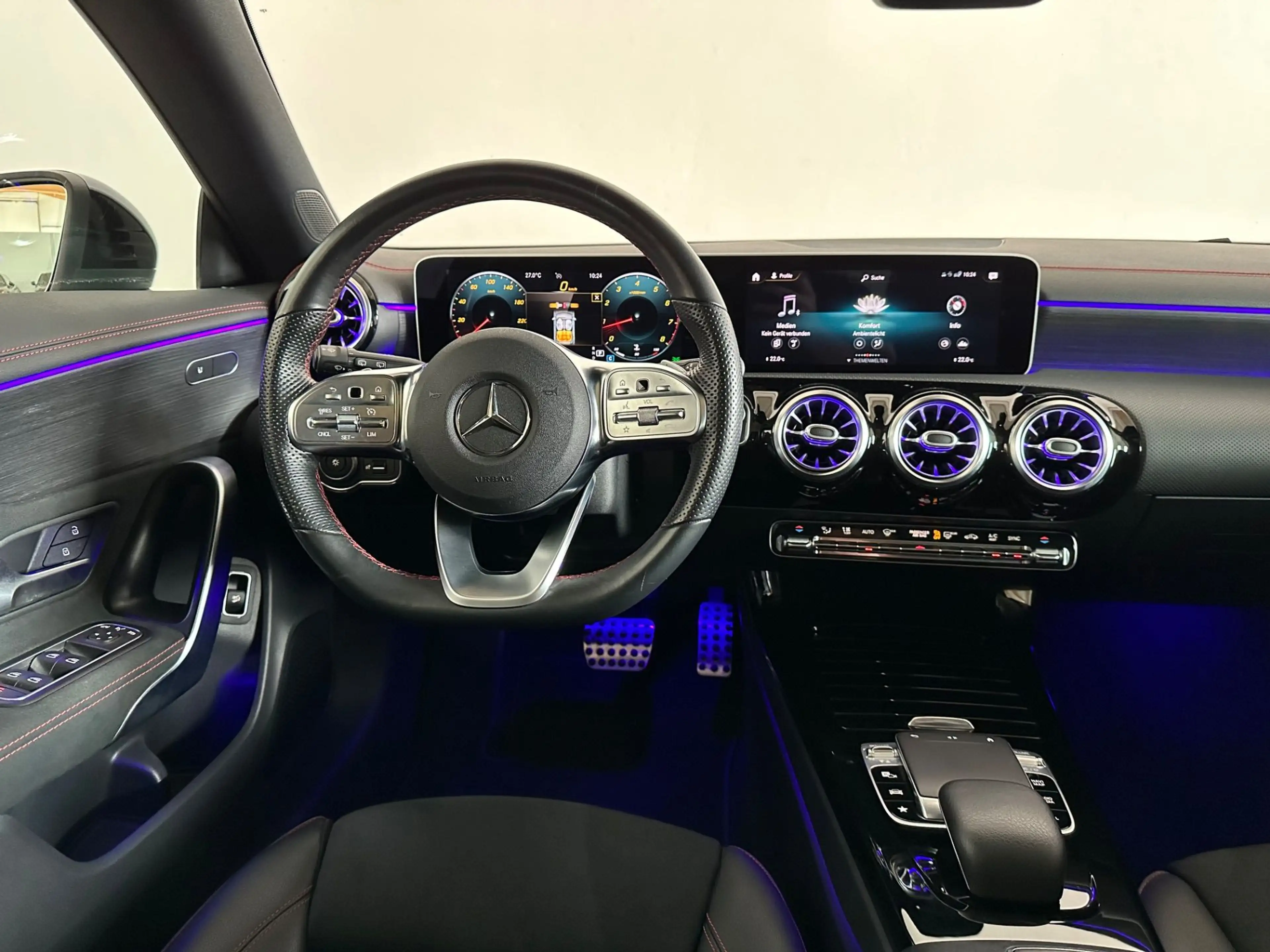 Mercedes-Benz CLA 220 Shooting Brake Aut. AMG-Line; Night Paket; Pano; — photo 14