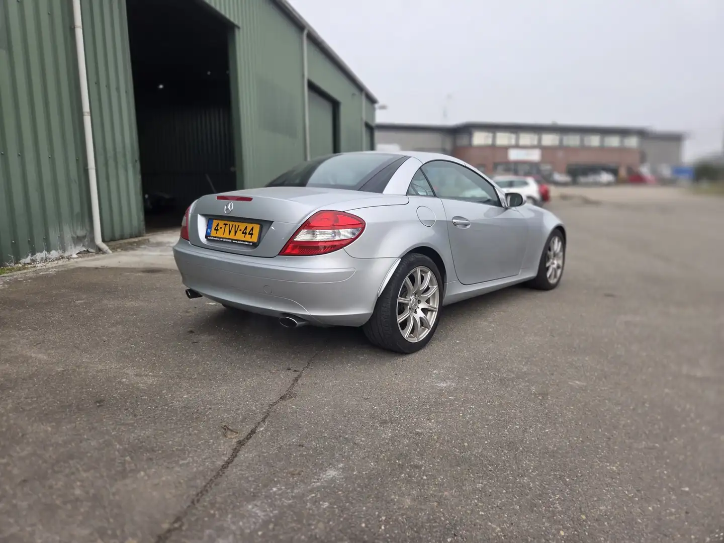Mercedes-Benz SLK 350 LAGE - KILOMETERS - GOED ONDERHOUDEN - CABRIO Grau - 2