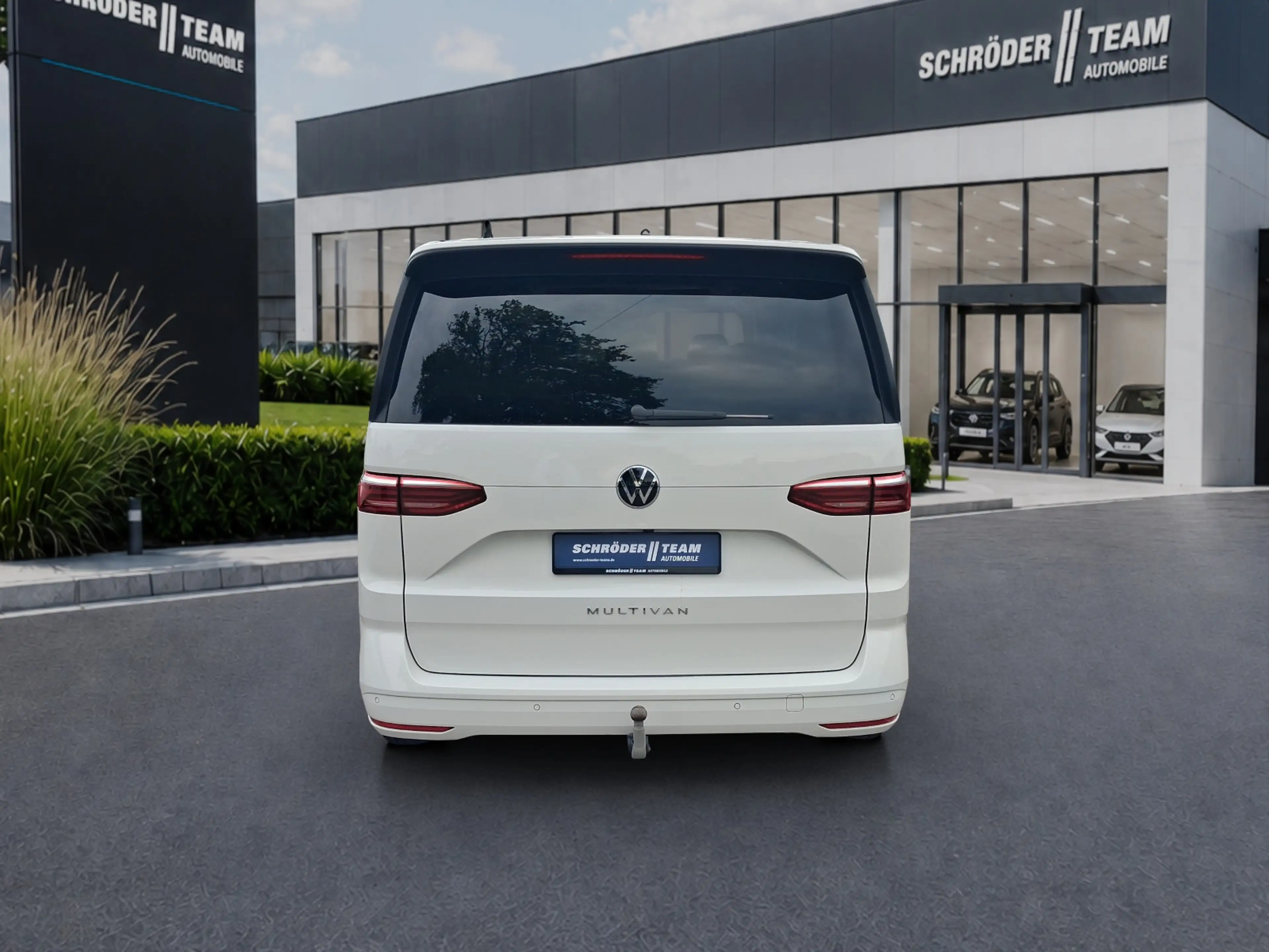 Volkswagen LT Multivan Goal kurz 2.0 TDI DSG 2,99% Finanzierung — photo 4